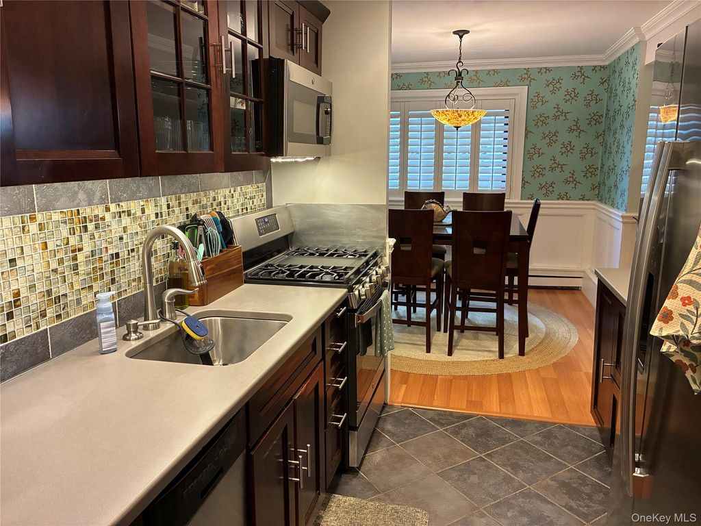 420 Shore Road 2D, Long Beach, NY 11561 — photo 3