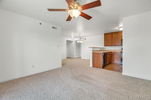 4200 Spring Creek Lane, O'fallon, MO 63368