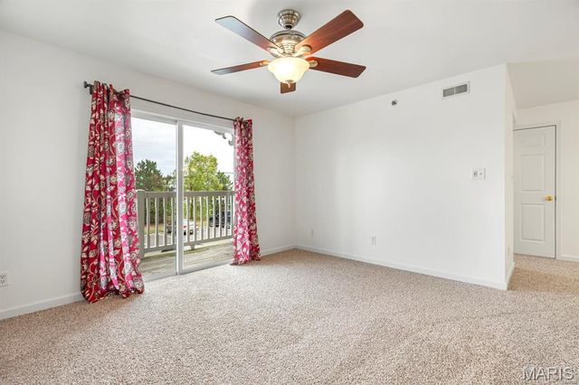 4200 Spring Creek Lane, O'fallon, MO 63368