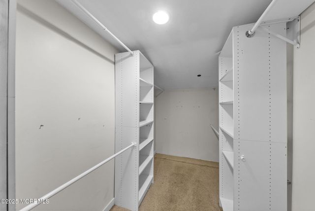 13 Sanford Street, Manalapan, NJ 07726