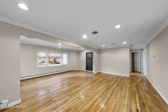 13 Sanford Street, Manalapan, NJ 07726