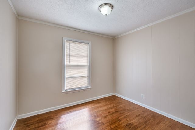 8016 Downe Drive, White Settlement, TX 76108