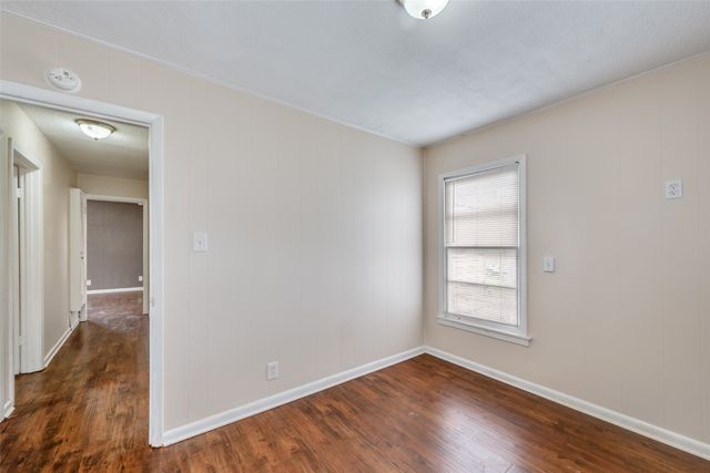 8016 Downe Drive, White Settlement, TX 76108