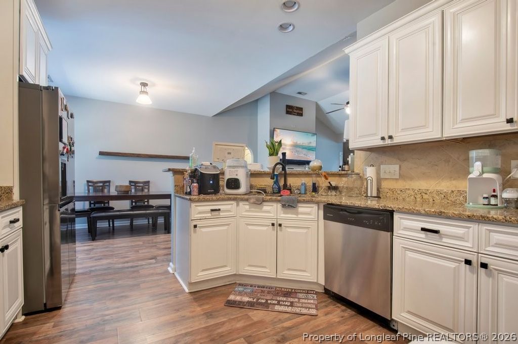 607 Roanoke Drive, Raeford, NC 28376 — photo 10