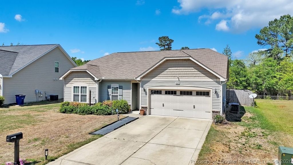 607 Roanoke Drive, Raeford, NC 28376 — photo 3