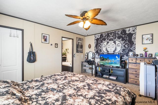 605 SOUTH FORK RD, Cheyenne, WY 82007