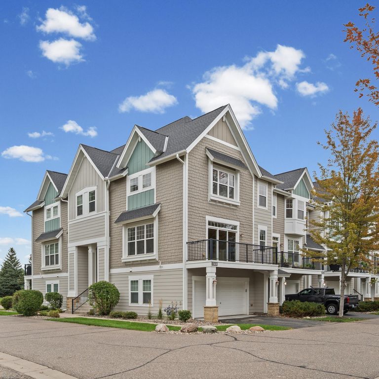 15610 Early Bird Circle 210, Apple Valley, MN 55124 — photo 2