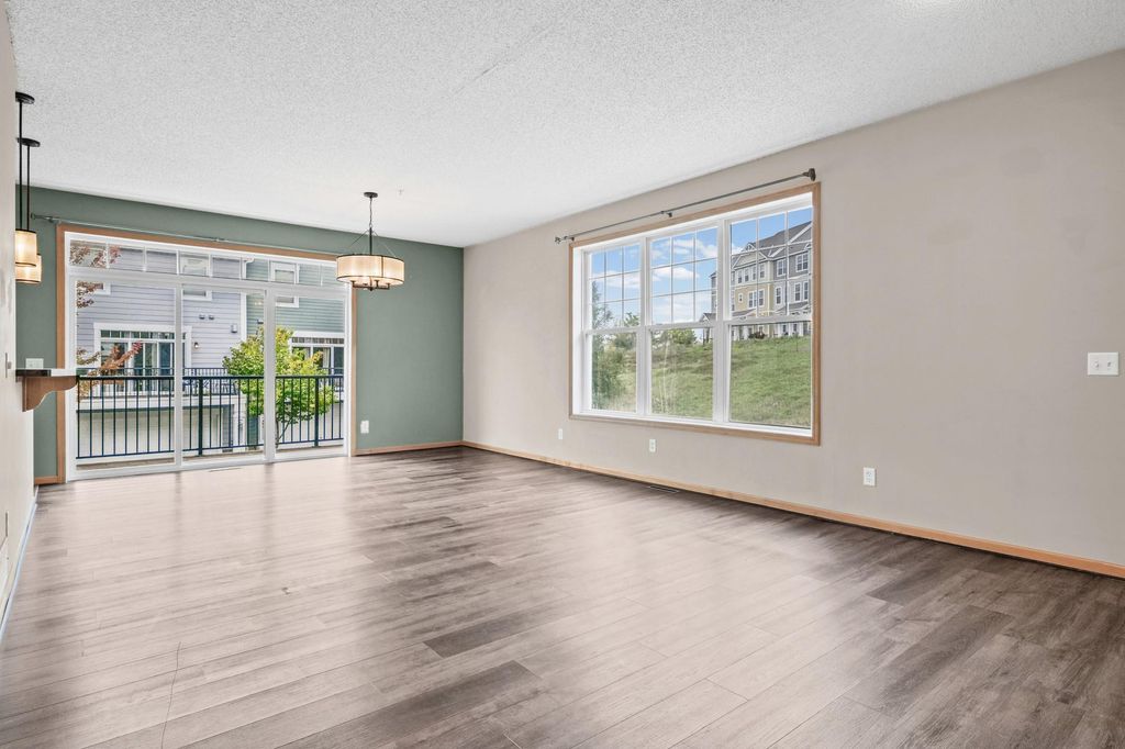 15610 Early Bird Circle 210, Apple Valley, MN 55124 — photo 5