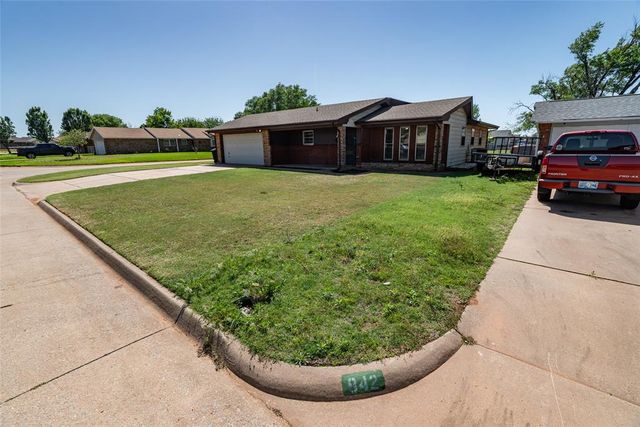 946 Freeland Drive, Enid, OK 73701