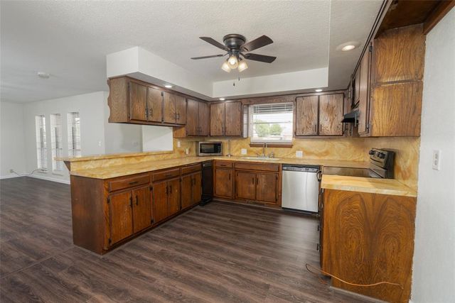 946 Freeland Drive, Enid, OK 73701