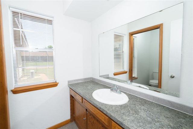 946 Freeland Drive, Enid, OK 73701