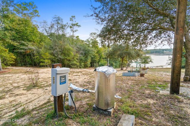 2759 Rolling Pines Road, Chipley, FL 32428