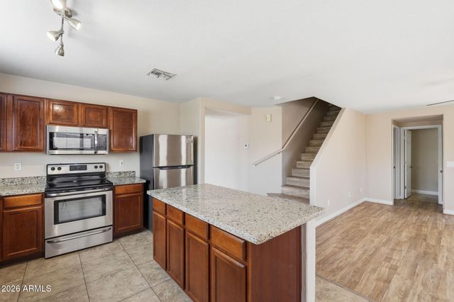 422 W REDWOOD Drive, Chandler, AZ 85248