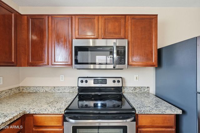 422 W REDWOOD Drive, Chandler, AZ 85248