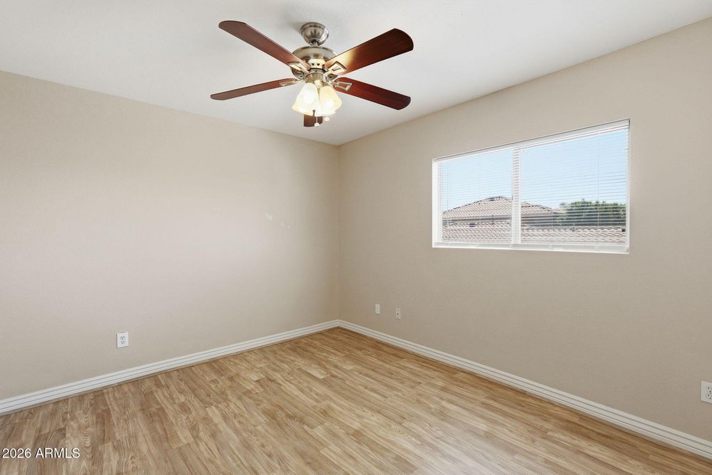 Image 25 of property listing at 422 W REDWOOD Drive, Chandler, AZ 85248