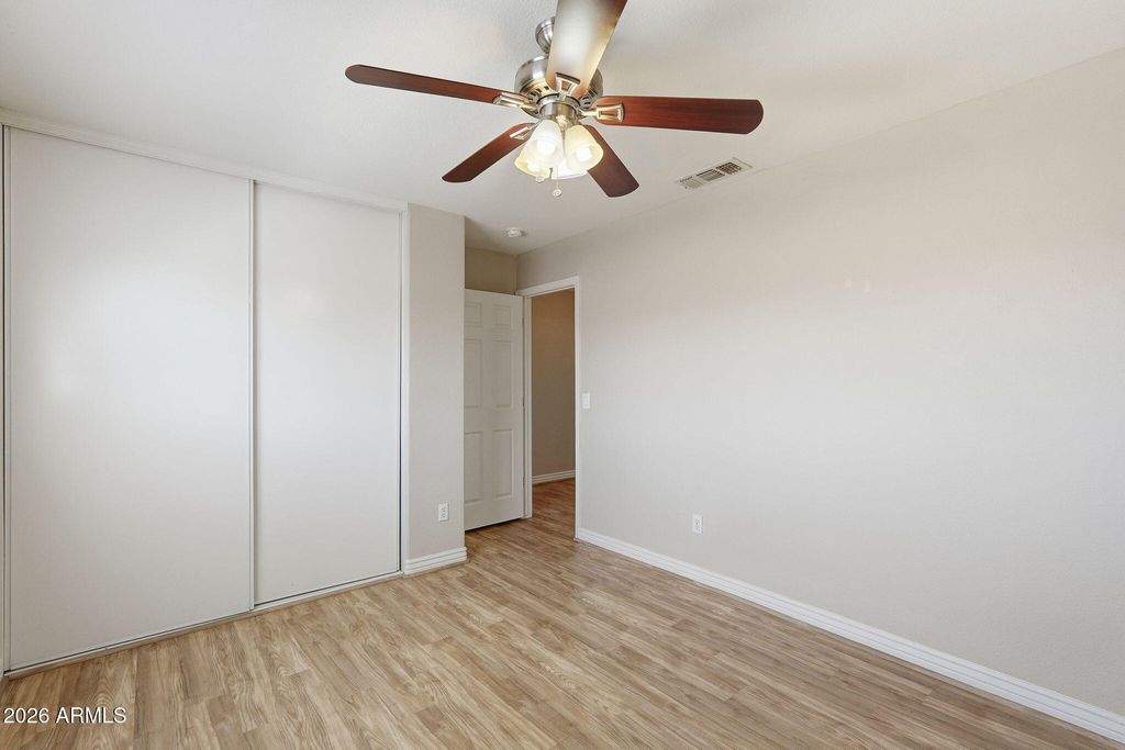 Image 26 of property listing at 422 W REDWOOD Drive, Chandler, AZ 85248