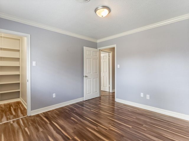 2005 Candlewood Drive, Bay City, TX 77414