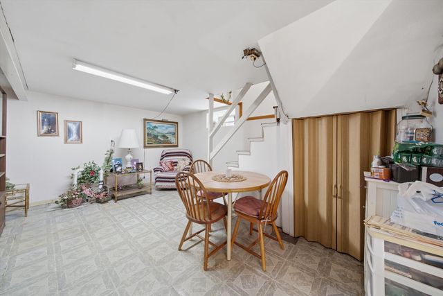 6111 W 55th Street, Chicago, IL 60638