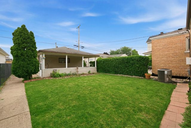 6111 W 55th Street, Chicago, IL 60638