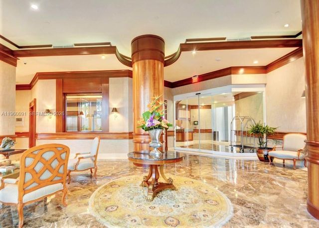 20185 E Country Club Dr 2505, Aventura, FL 33180