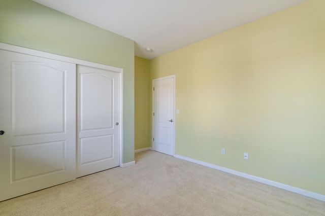 9281 Panoz Ct, Patterson, CA 95363