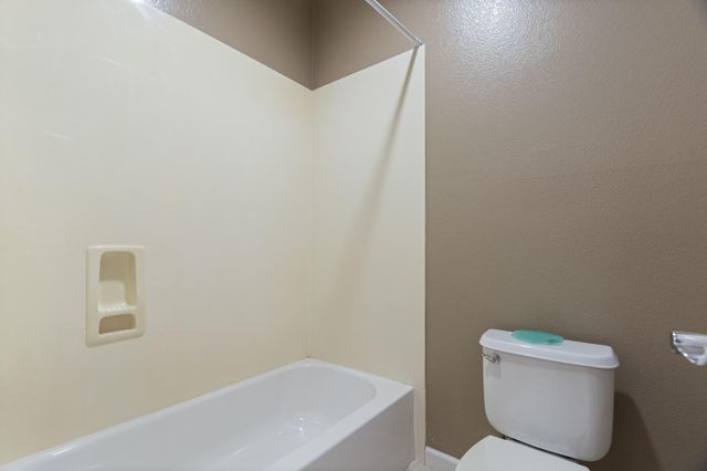 9281 Panoz Ct, Patterson, CA 95363