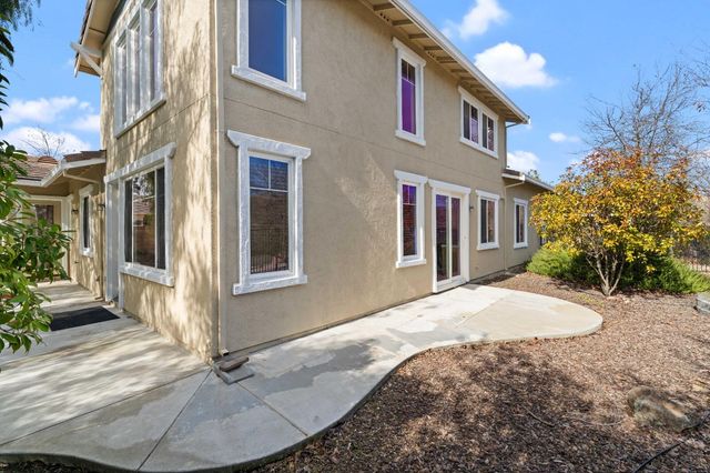 9281 Panoz Ct, Patterson, CA 95363
