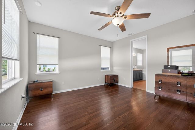 2057 AMBERLY Drive, Middleburg, FL 32068