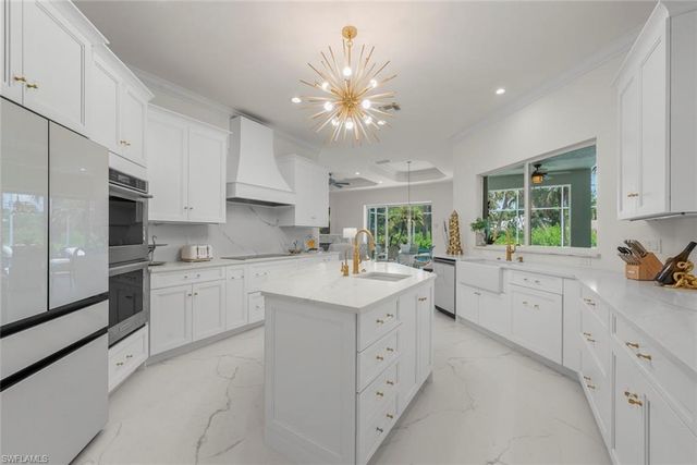 2302 Wulfert RD, Sanibel, FL 33957