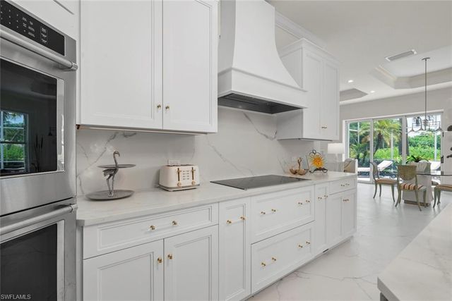 2302 Wulfert RD, Sanibel, FL 33957