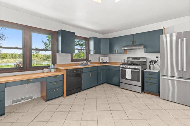 1125 Wheeler Road, Madison, WI 53704