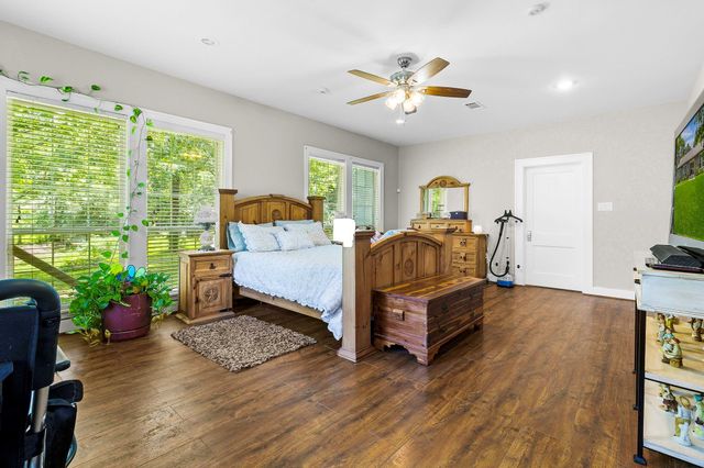 234 El Dorado Drive, Livingston, TX 77351
