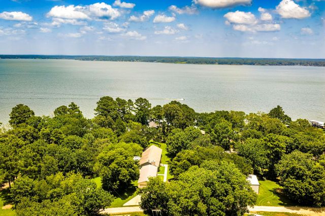 234 El Dorado Drive, Livingston, TX 77351