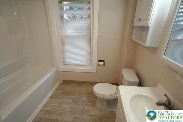 543 Chestnut Street, Emmaus Boro, PA 18049