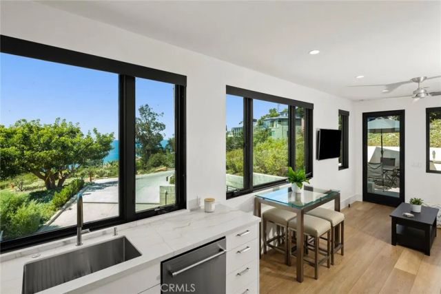565 Fern Street B, Laguna Beach, CA 92651