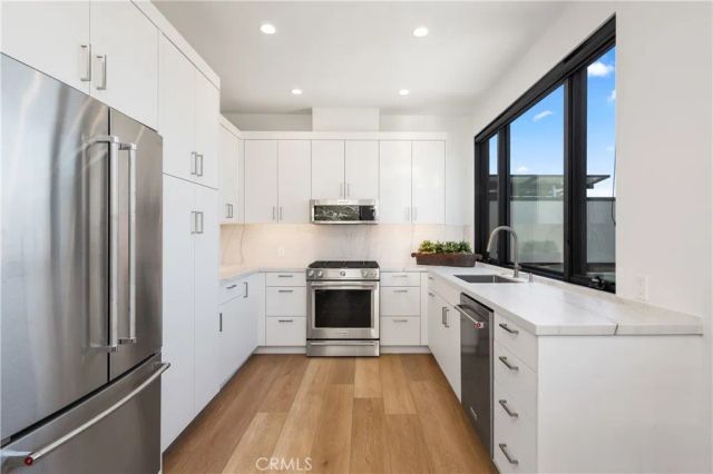 565 Fern Street B, Laguna Beach, CA 92651