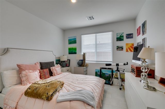 1508 Luca Mountain Lane, Henderson, NV 89011