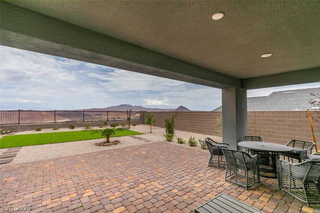 1508 Luca Mountain Lane, Henderson, NV 89011