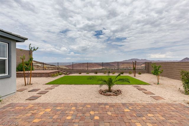 1508 Luca Mountain Lane, Henderson, NV 89011