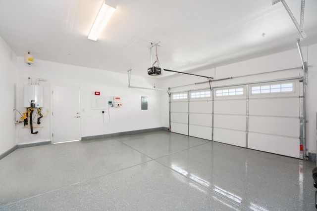 7065 Lakehaven Dr, Roseville, CA 95747