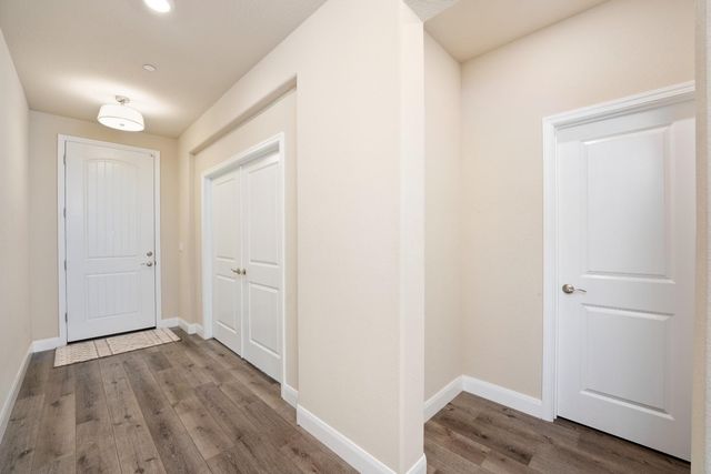 7065 Lakehaven Dr, Roseville, CA 95747