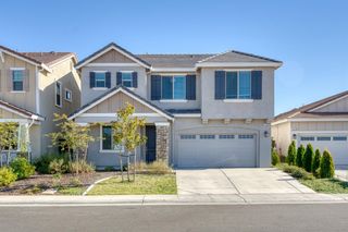 7065 Lakehaven Dr, Roseville, CA 95747