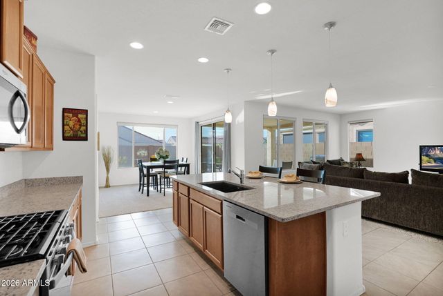 7359 W MEADOWLARK Way, Florence, AZ 85132