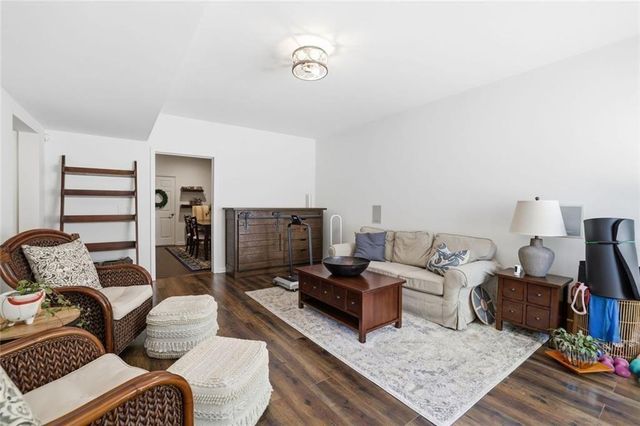 520 Hopewell Downs Drive, Milton, GA 30004