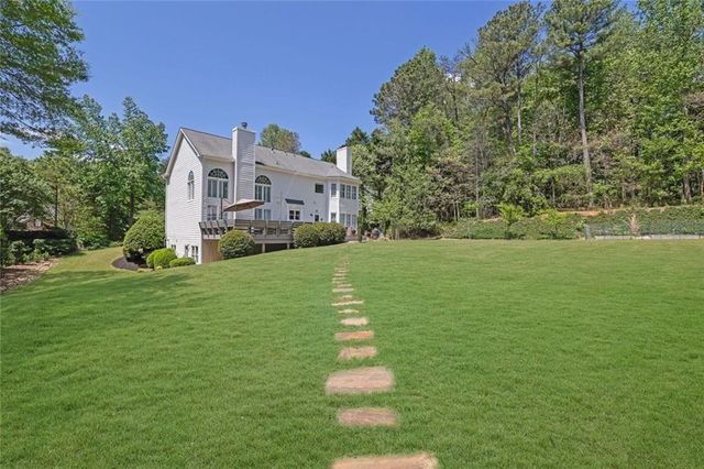 520 Hopewell Downs Drive, Milton, GA 30004