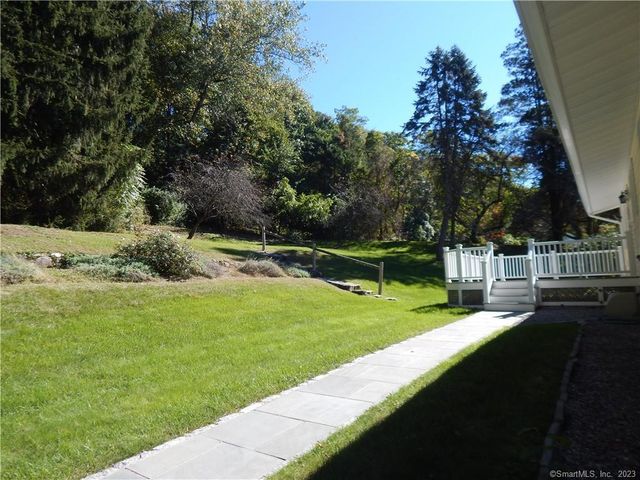 967 Derby Milford Road, Orange, CT 06477