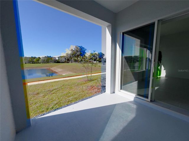 490 THOMPSON VILLAGE AVENUE, Apopka, FL 32703