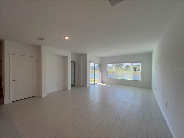 490 THOMPSON VILLAGE AVENUE, Apopka, FL 32703