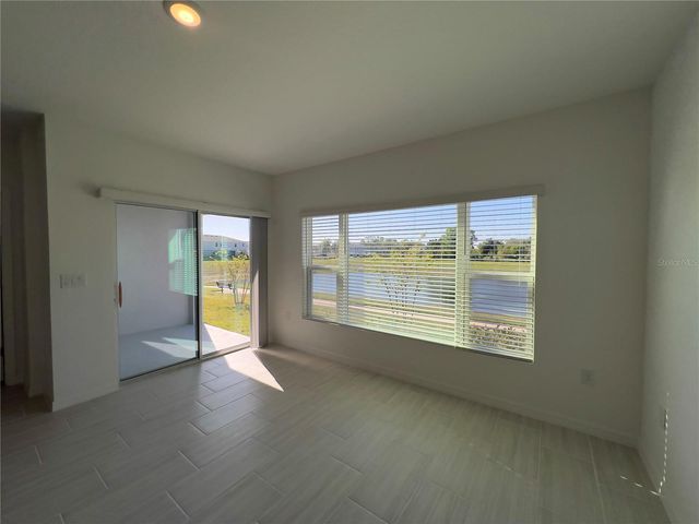 490 THOMPSON VILLAGE AVENUE, Apopka, FL 32703