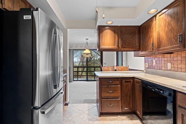 N9562 OTTE COURT, Appleton, WI 54915